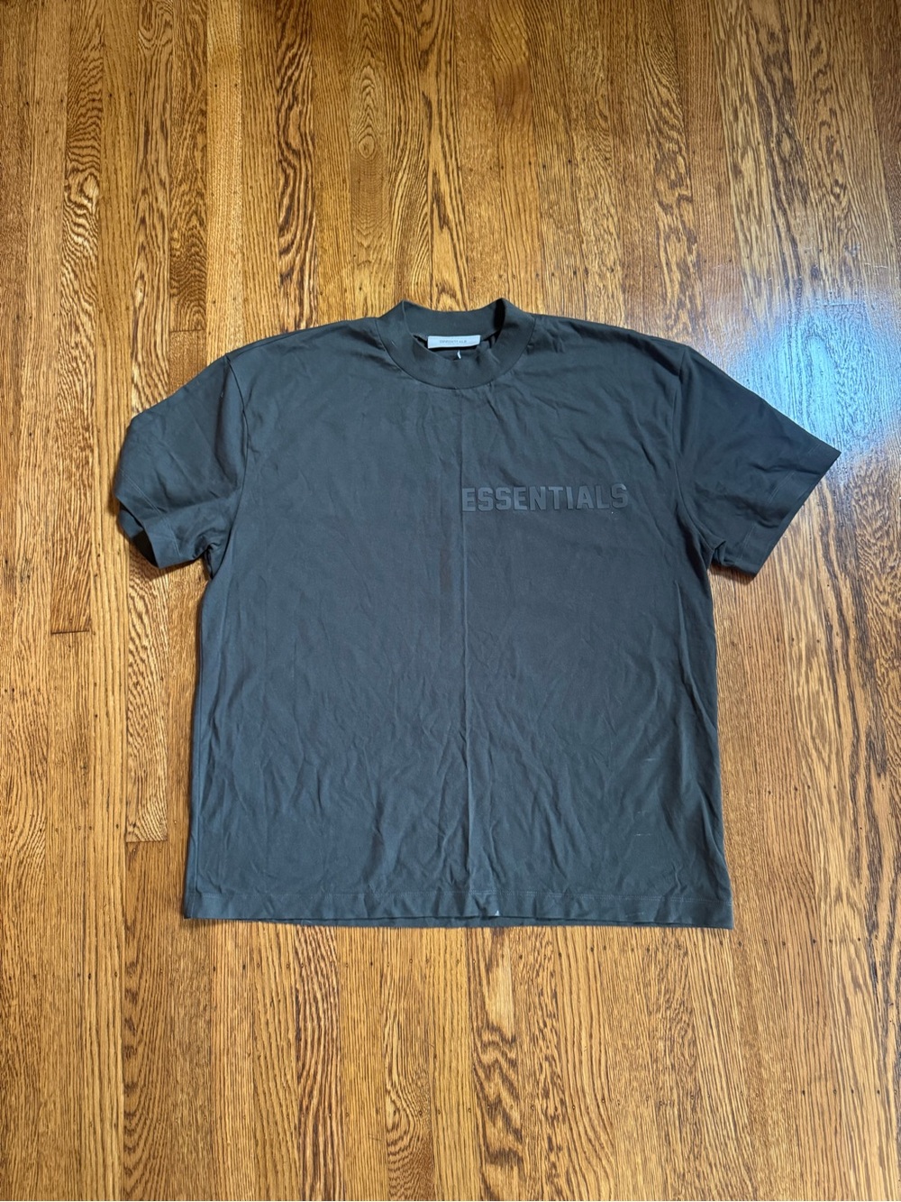 Fear Of God Essentials Black Tee Men XL Tonal Logo Boxy Oversized Heavy Cotton